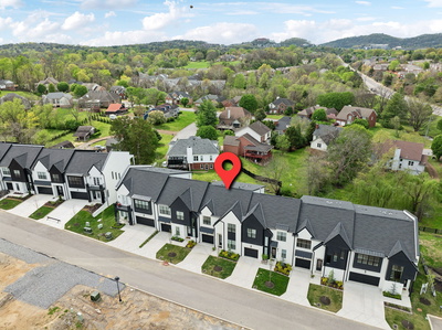 112 Shadow Springs Dr