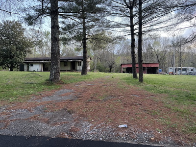 1328 Edmenson Rd