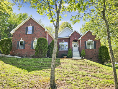 110 Naomi Dr