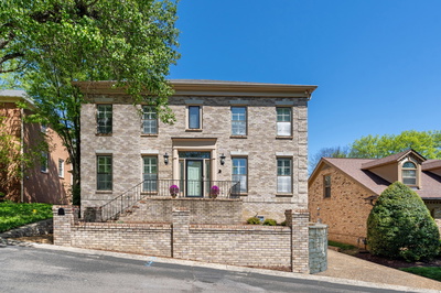 235 Burlington Pl