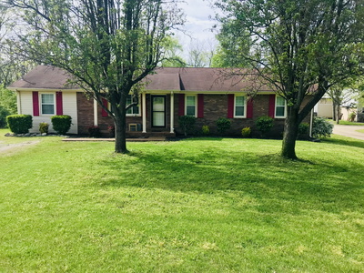 446 Malvin St