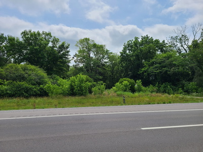 8725 Highway 109, N