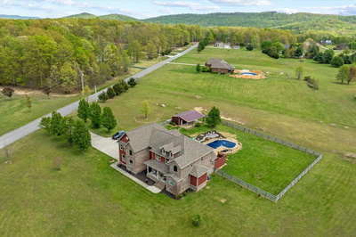 915 Brotherton Dr