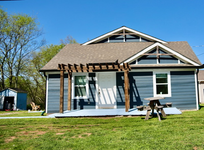 144 Shelbyville Mills Rd