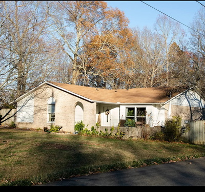 128 Robin Hood Rd