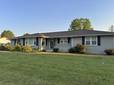 226 Roosevelt Rd