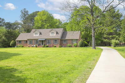 8344 Highway 100