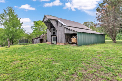 5658 Dividing Ridge Rd