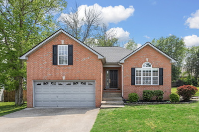 252 Oak Point Ln