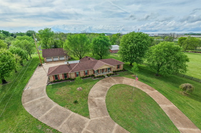 117 Brights Ln