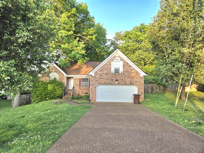 307 Parrish Cres