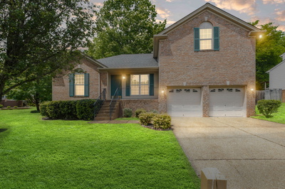 2505 Bayview Dr