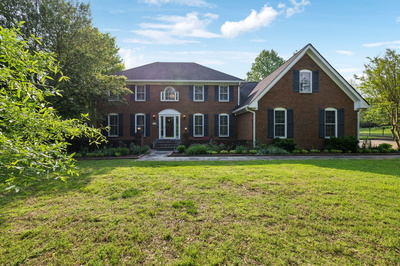 1101 Cross Creek Dr