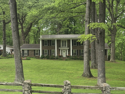 1311 Academy Rd