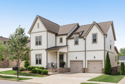 449 River Bluff Dr
