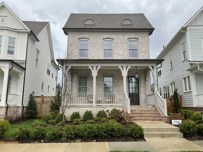 3025 Long Branch Cir