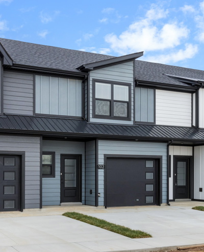 102 Jonathan Wade Circle
