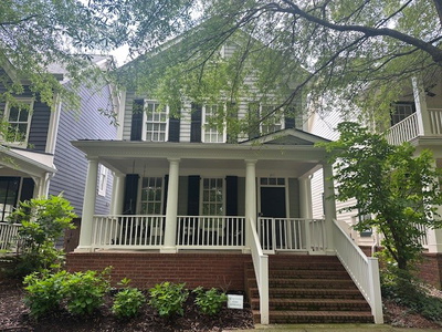 211 Acadia Ave