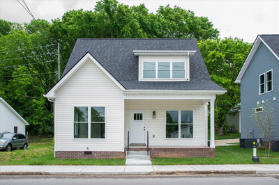 213 Reynolds St