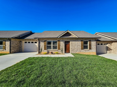 1505 Green Ln