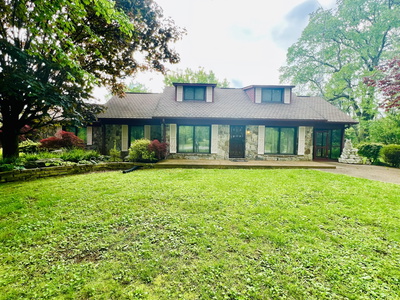 Exterior view of 2933 SR 56 Rd in Tracy City, TN
