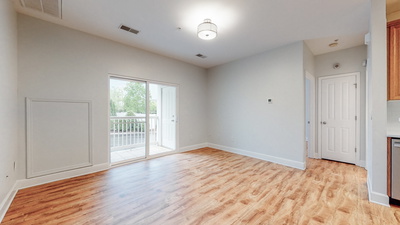 7009 Lenox Village Dr