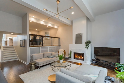 125 Hampton Pl