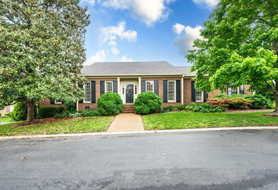 2105 Hobbs Ct