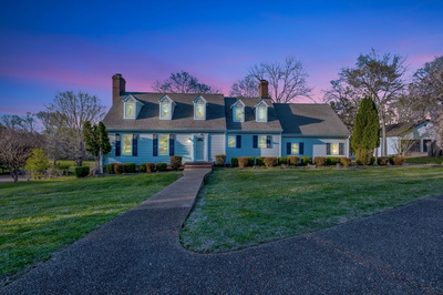 121 Grassland Dr