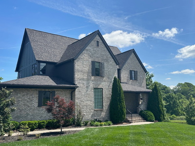 1869 Burland Cres