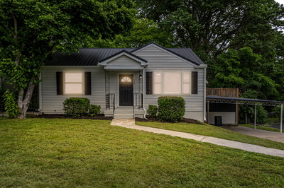 707 Braidwood Dr