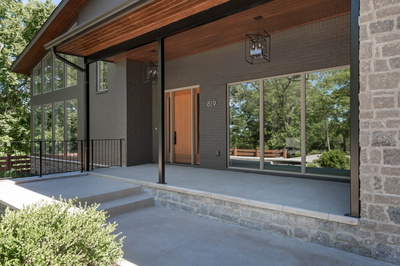 819 Evansdale Dr