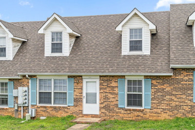 213 Harrier Ct