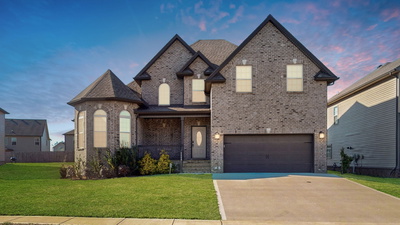 1408 Kingbird Dr
