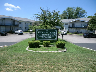 613 Hillsboro Rd