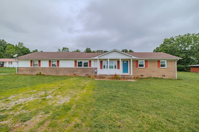 4973 Awalt Rd