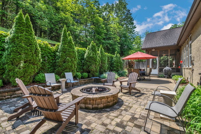 1764 Warren Hollow Rd