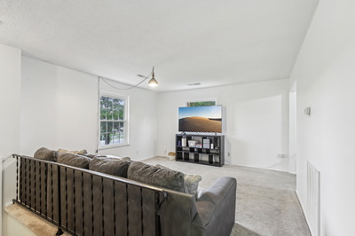 144 Airport Rd