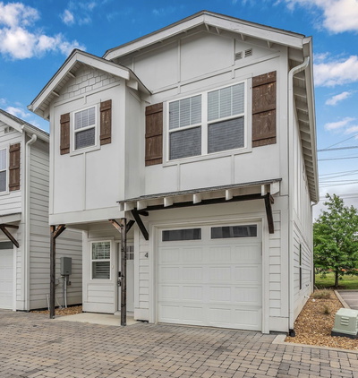 300 Stewarts Ferry Pike