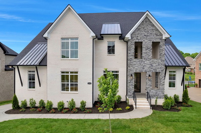 1018 Keeneland Dr