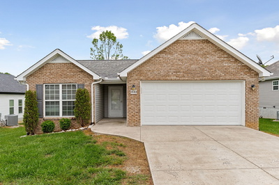 1643 Bobby Nichols Dr