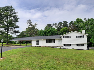 2790 Mosley Ferry Rd