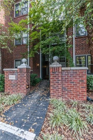 405 Ashlawn Ct