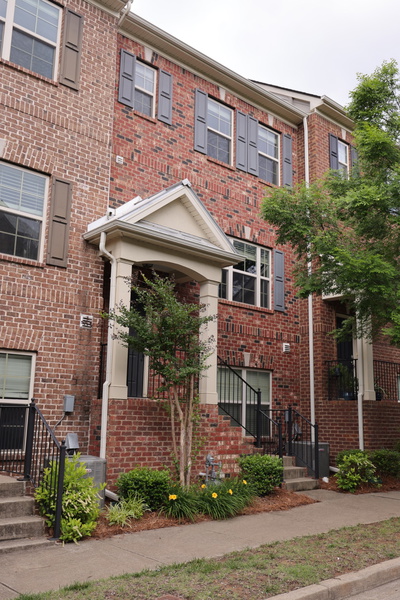 5561 Prada Dr