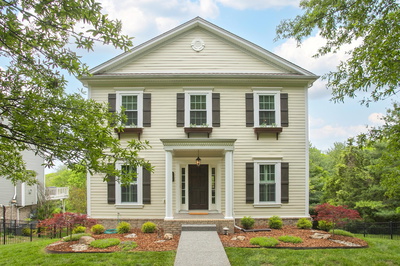 1552 Liberty Pike
