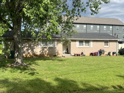 713 Kent Dr
