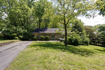 4712 Vicar Dr