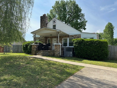 404 Cyprus Ct