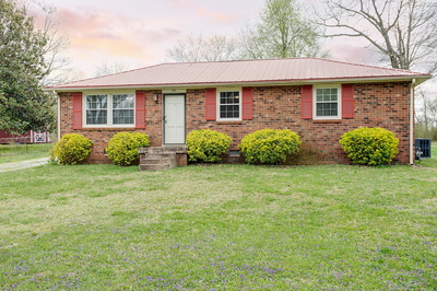 121 Highland Drive