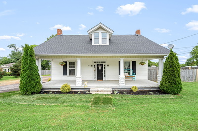 634 Hwy 52 E